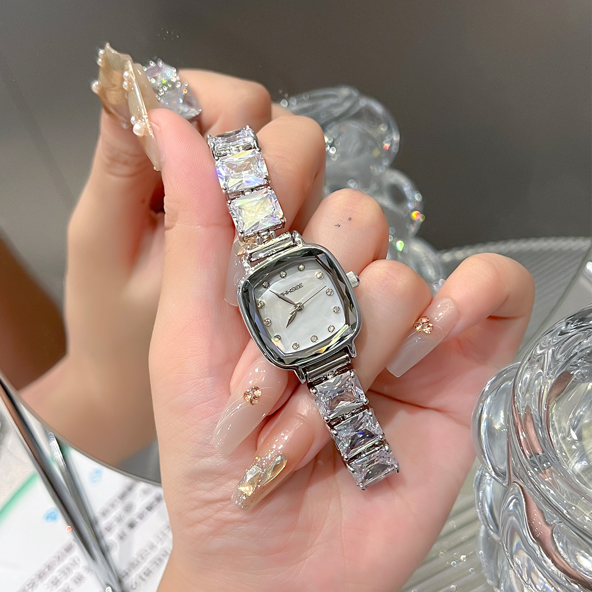 2025 High-end Women Watch Diam - Luxury Watch Square ulasan dan harga