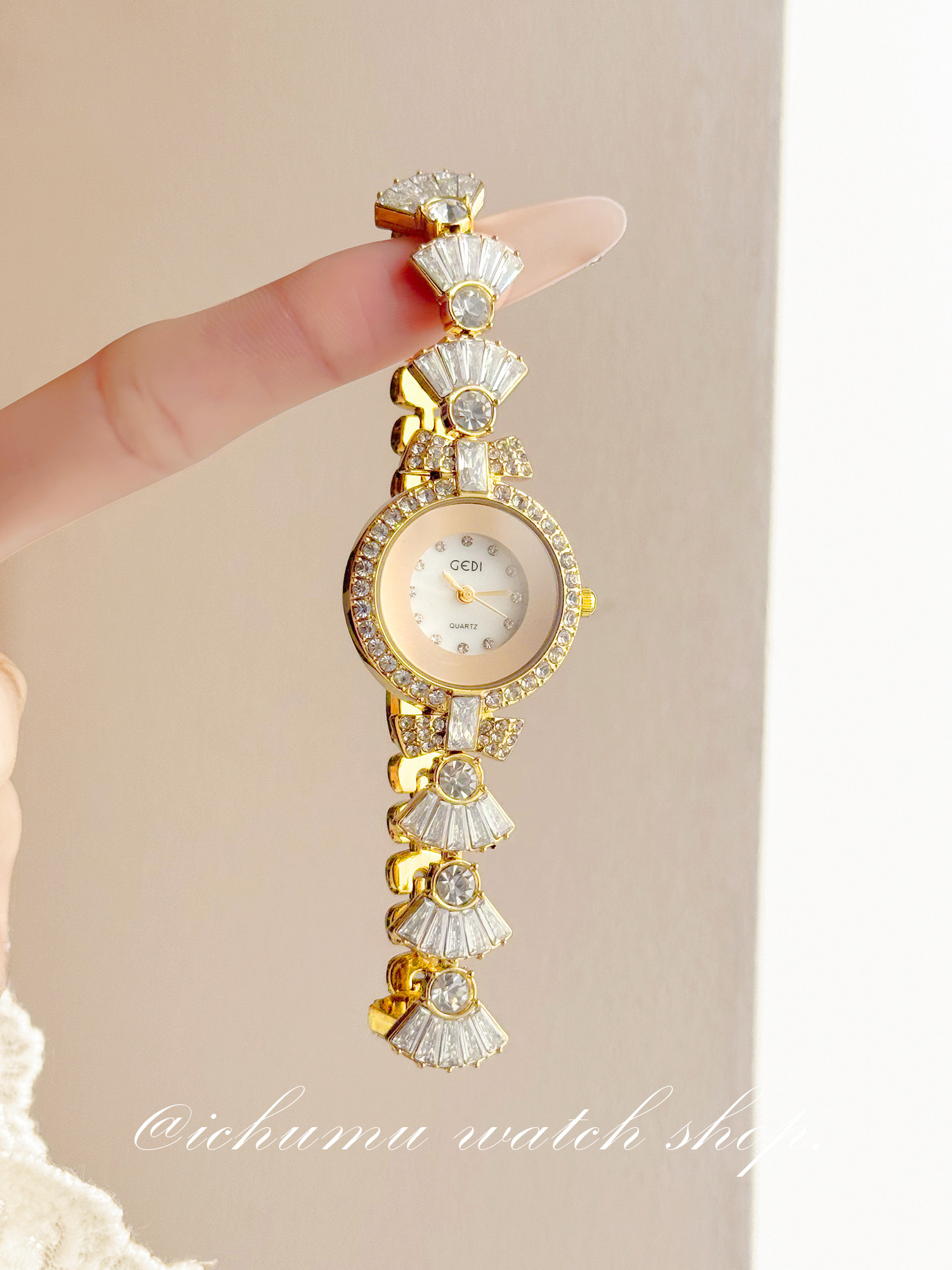 Mermaid Women's Watch Light Lu - Luxury Watches ulasan dan harga