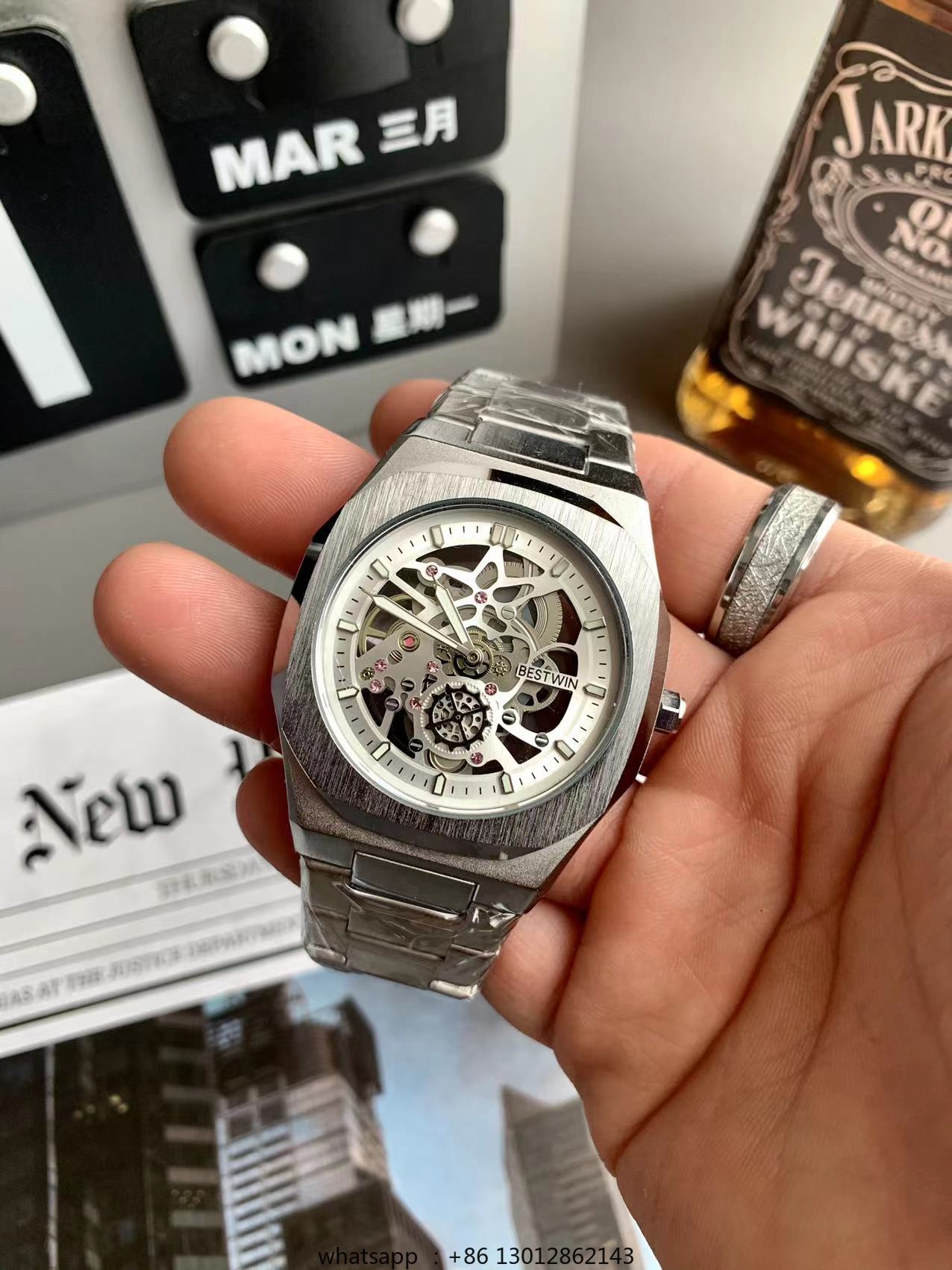 Steel strip waterproof persona - Luxury Watch Square ulasan dan harga